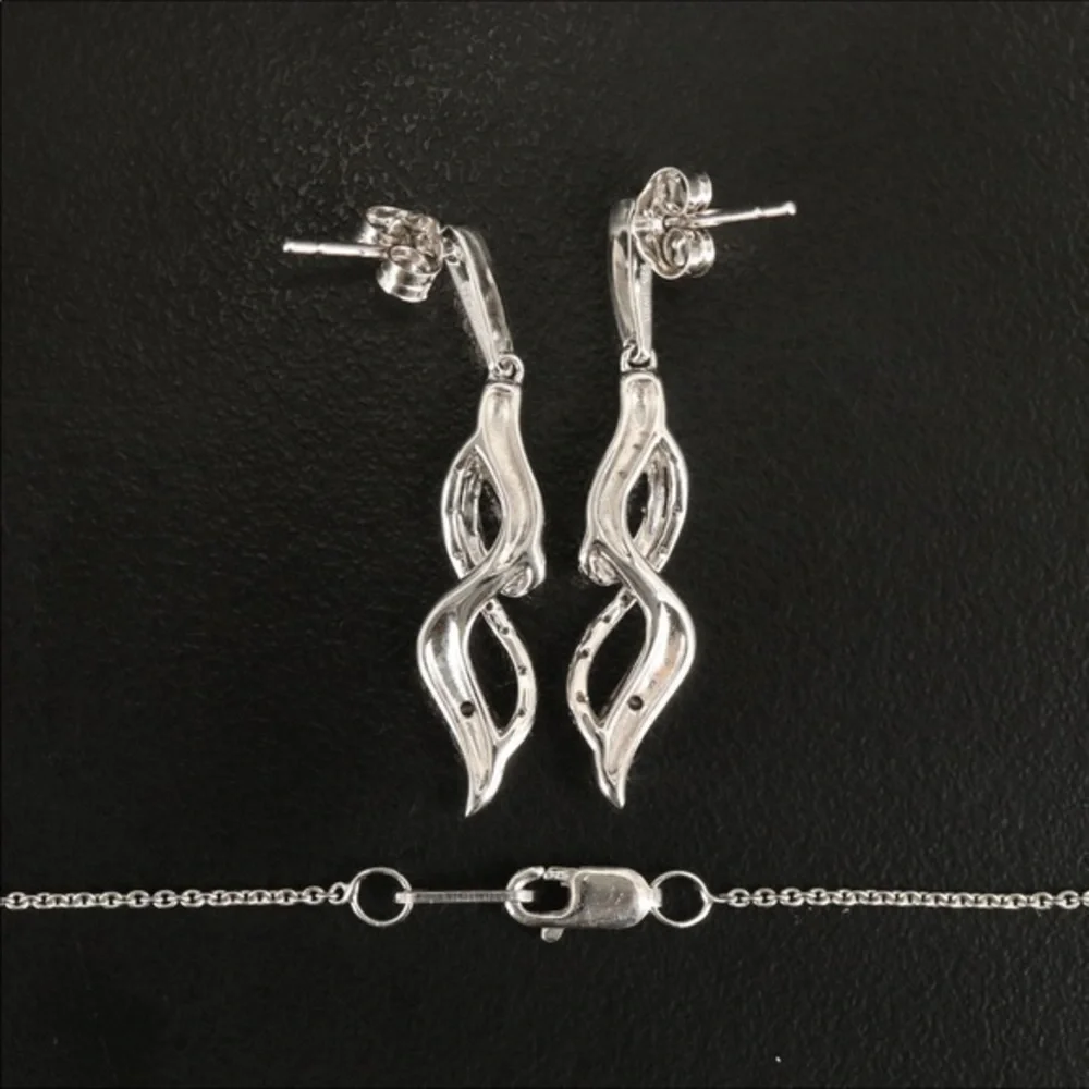 JWBR Diamond pendant & earring set